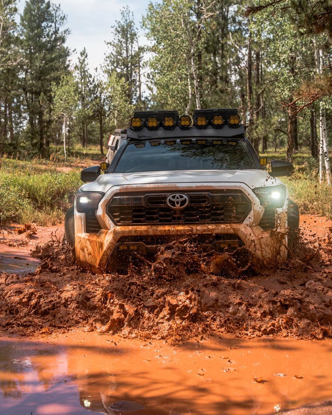 Toyota Hilux Off Road Sandık Hilux Off Road Box Sandık 98x40x24 cm